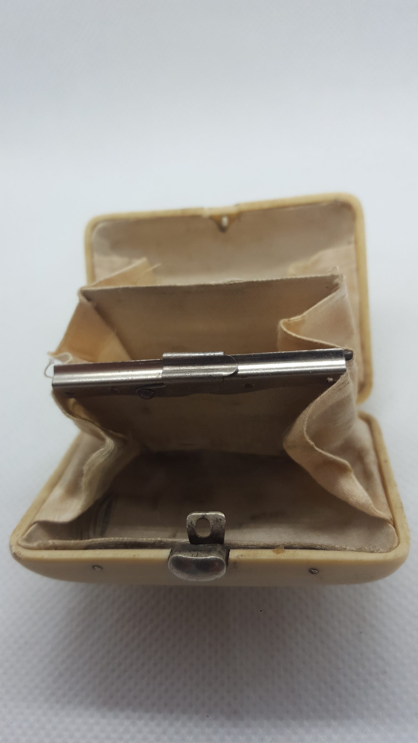 Antik Kleine Damen Tasche aus Perlmutt (5)