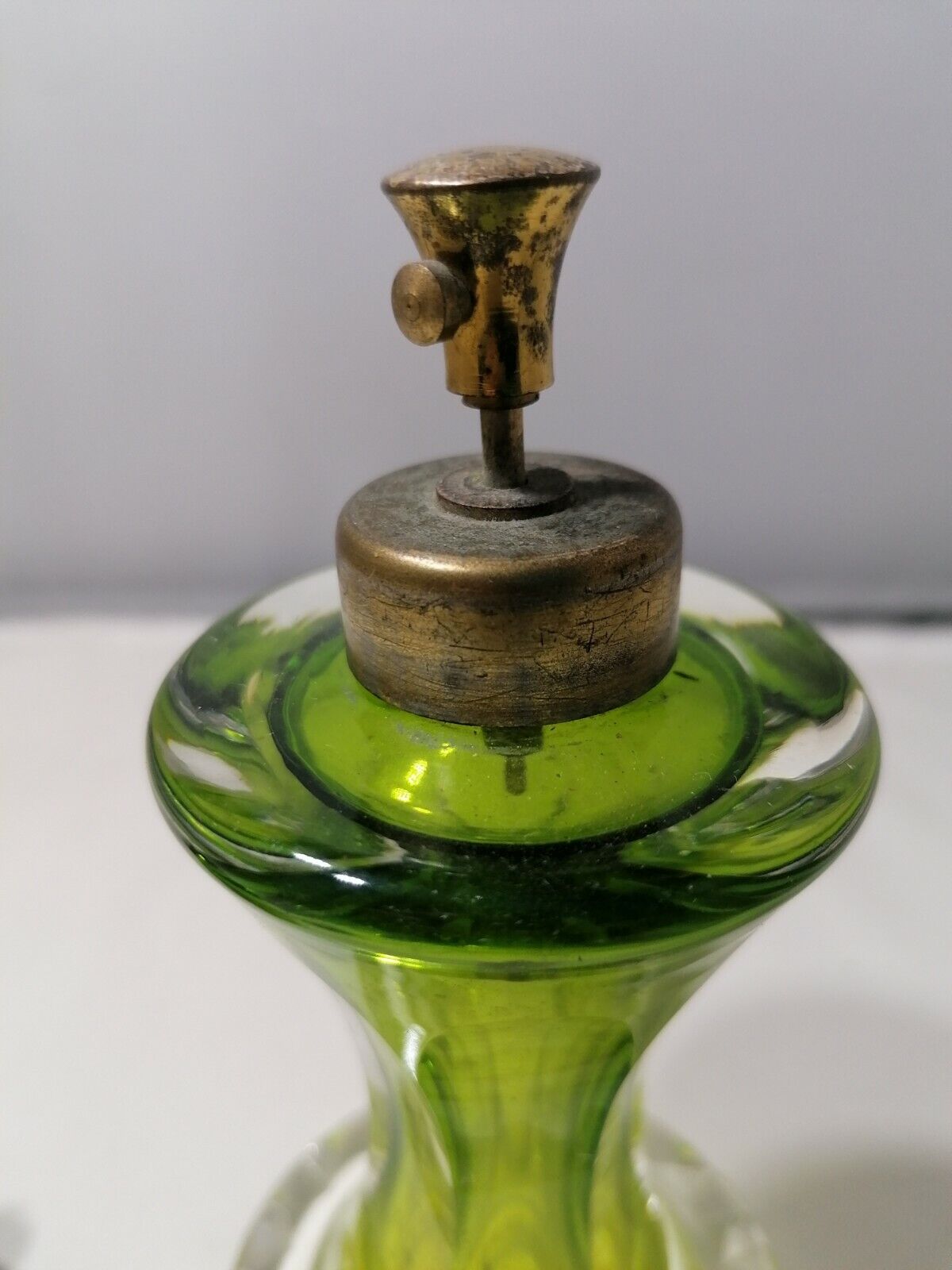 Antik Parfum Flakon Grün (7)