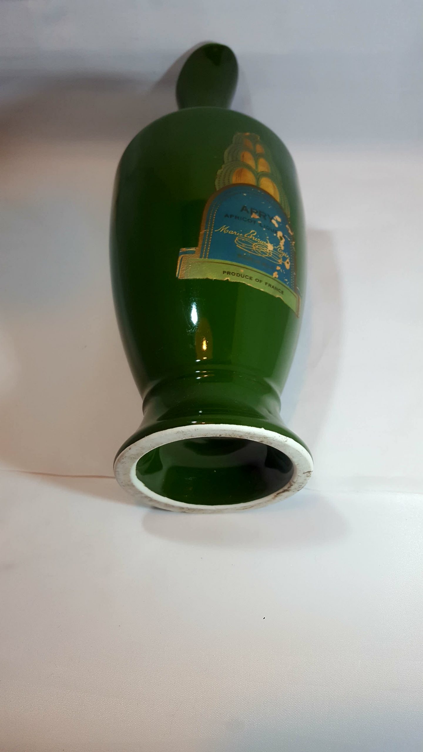 Grüne Vase mit Stamp Papier (1)