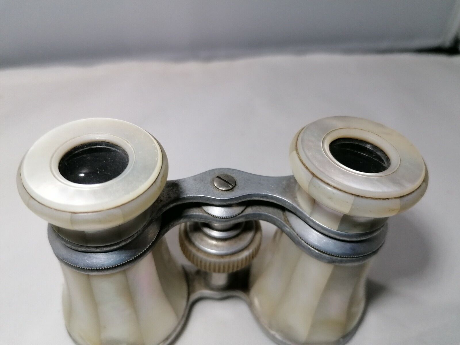 Altes Opernglas Perlmutt (4)