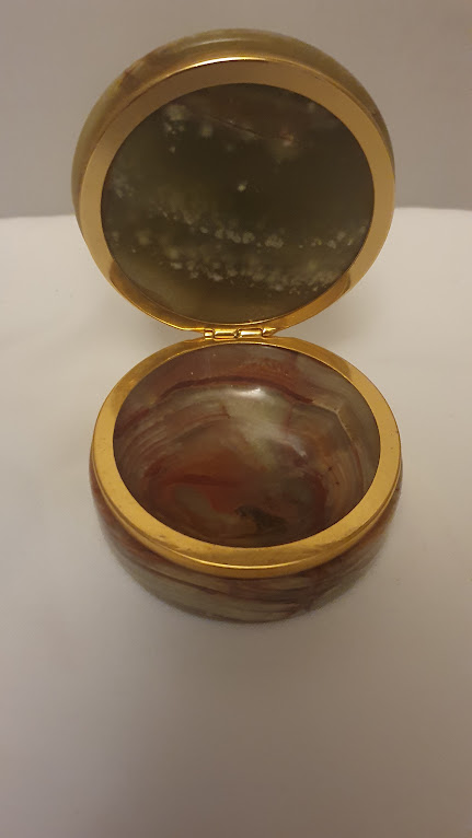 Dose Marmor aus Italien (4)